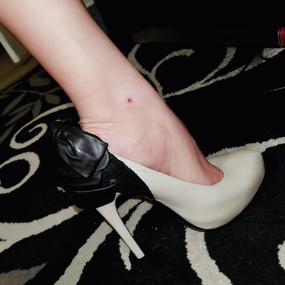 Shoes!!! - Picture 4 of 8